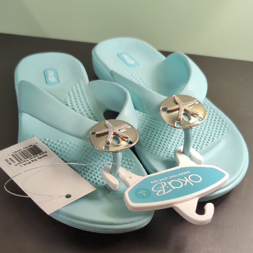 Oka-B Sandy Sig Blue, ML, Sandals with Sand Dollar/Starfish Detail (Gold Tone)